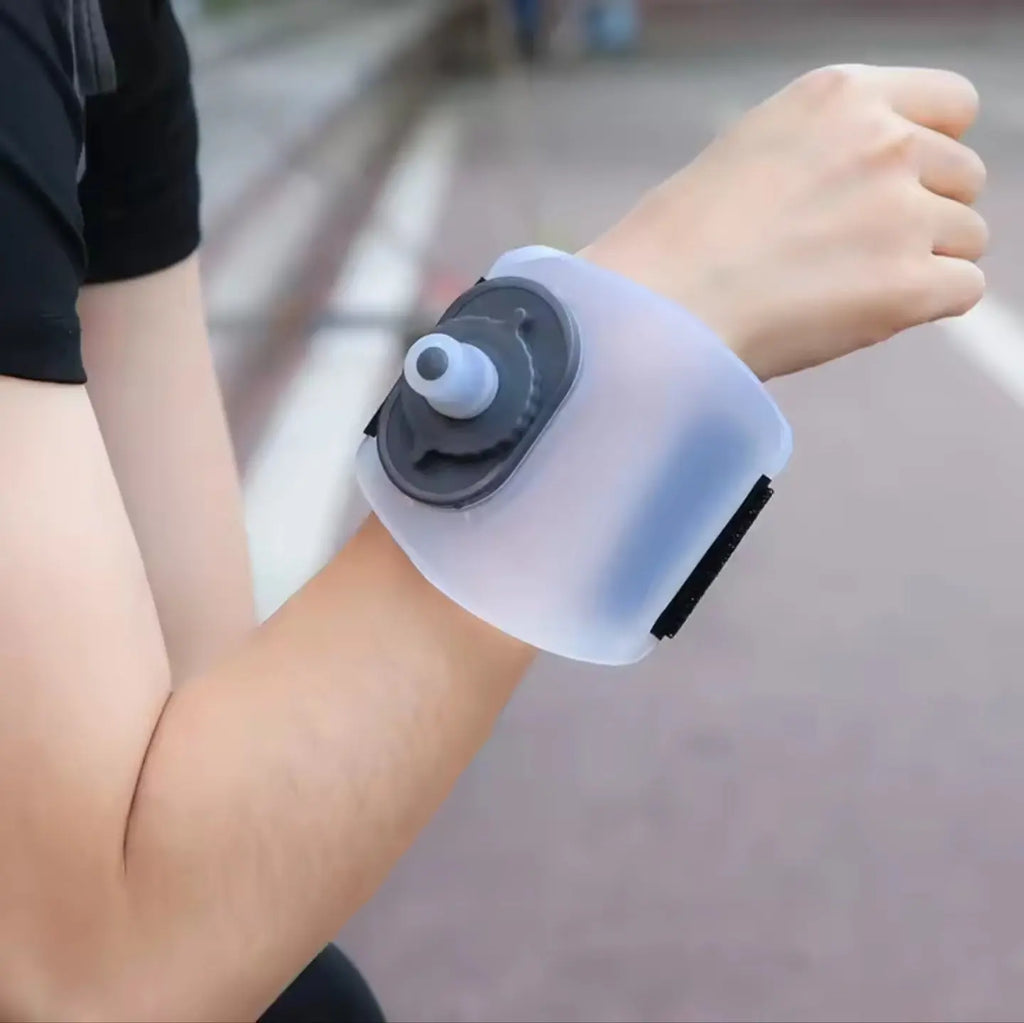 Bouteille Sport Silicone Poignet : L'hydratation fluide pour votre liberté - EcoCycle Mobilité